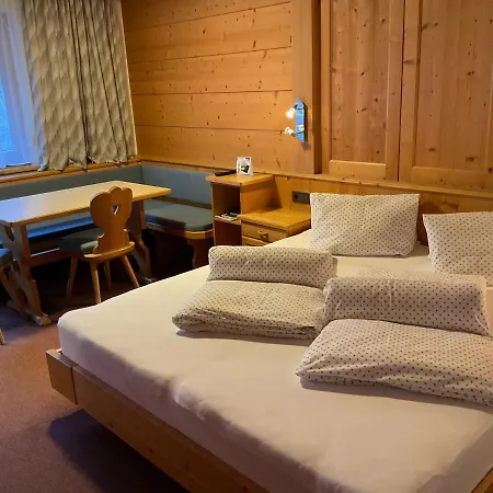 Garni Petter Pensionat 4*