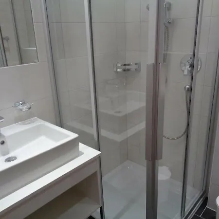 Garni Petter Guest house 3*