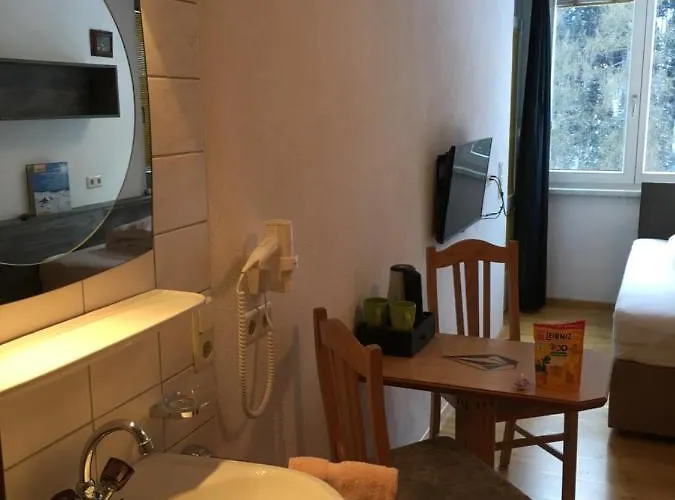 Pensión Garni Petter 4*